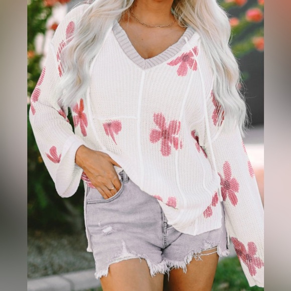 Floral Knit Hooded Sweater - White and Pink - Picture 7 of 16